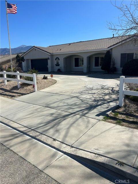 1410 Charles Street Banning CA 92220