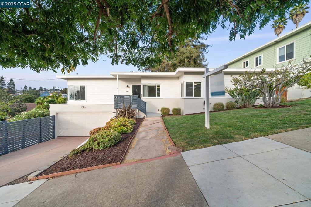 HIGHLAND PARK - Residential