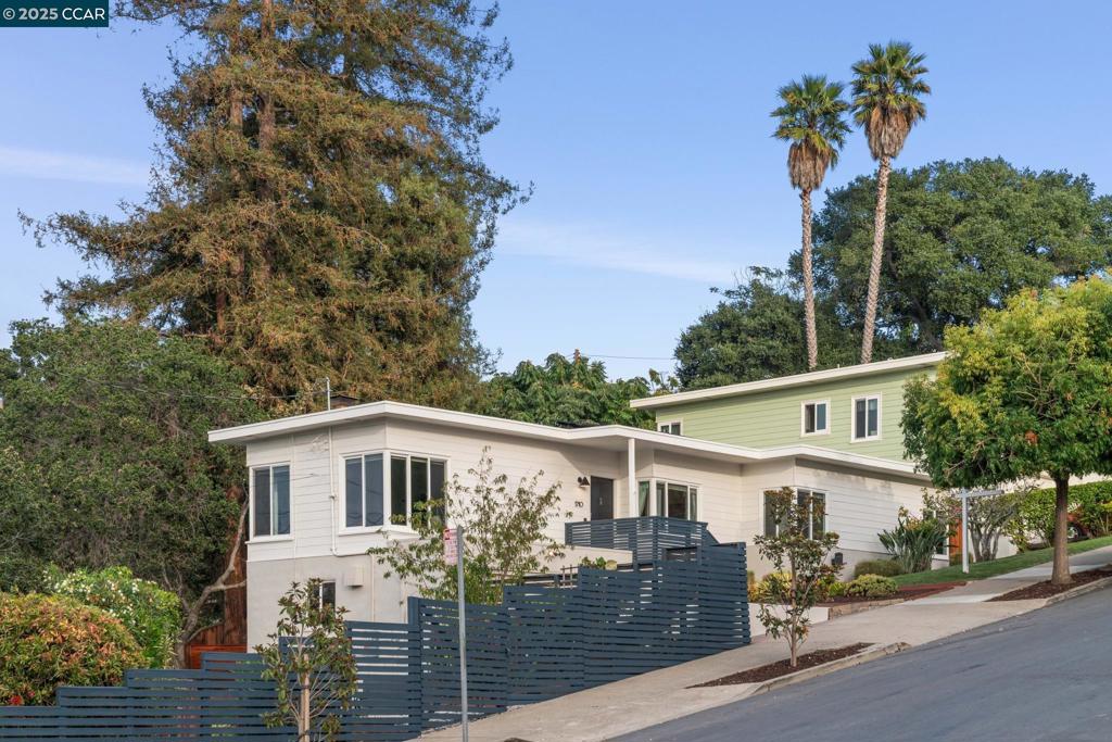 HIGHLAND PARK - Residential