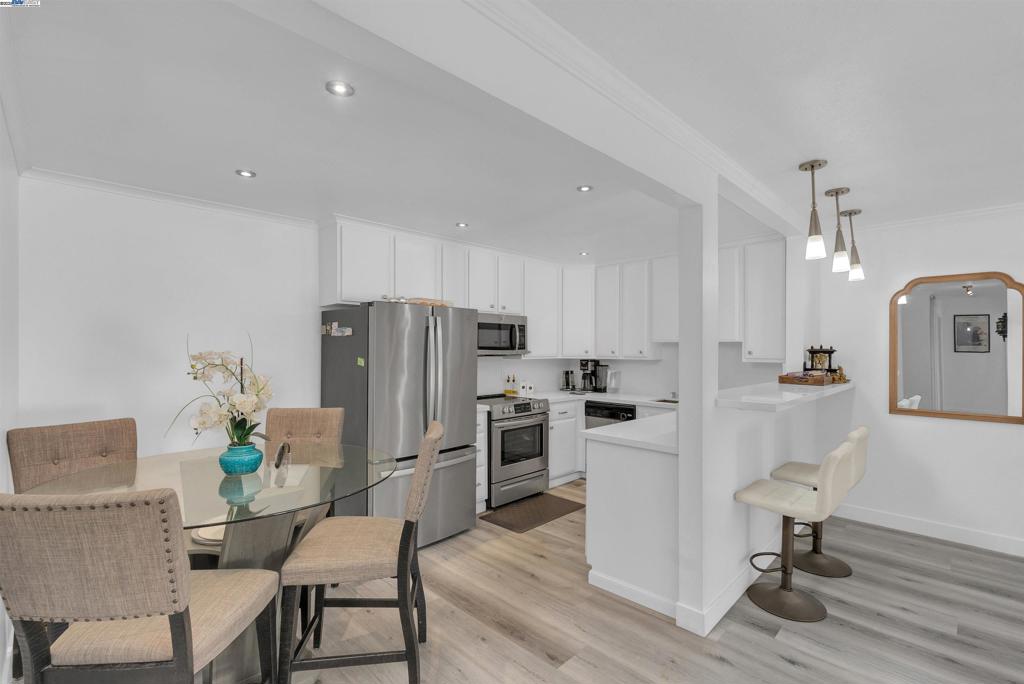 CASTRO VALLEY - Residential