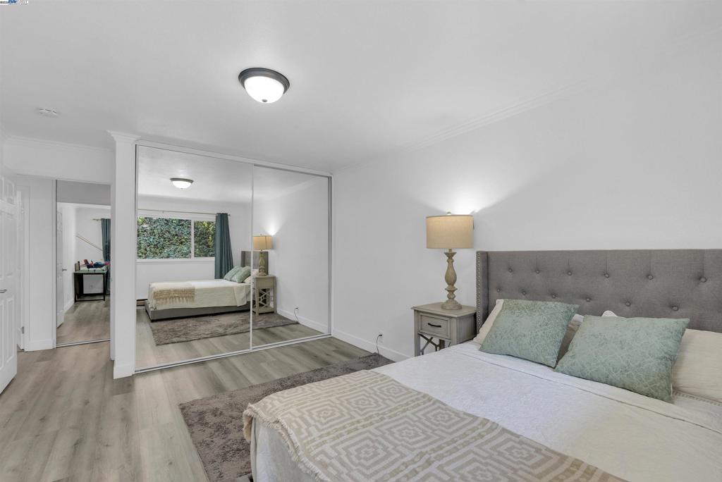 CASTRO VALLEY - Residential