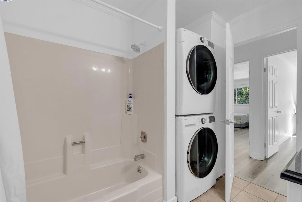 CASTRO VALLEY - Residential