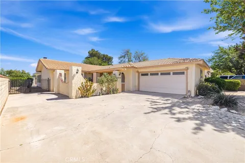 42136 55th St W, Lancaster, CA 93536 - MLS#: SR26071319