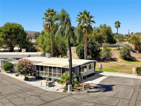 Photo of 42751 E FLORIA Avenue #16, Hemet, CA 92544 (MLS # SW26193982)