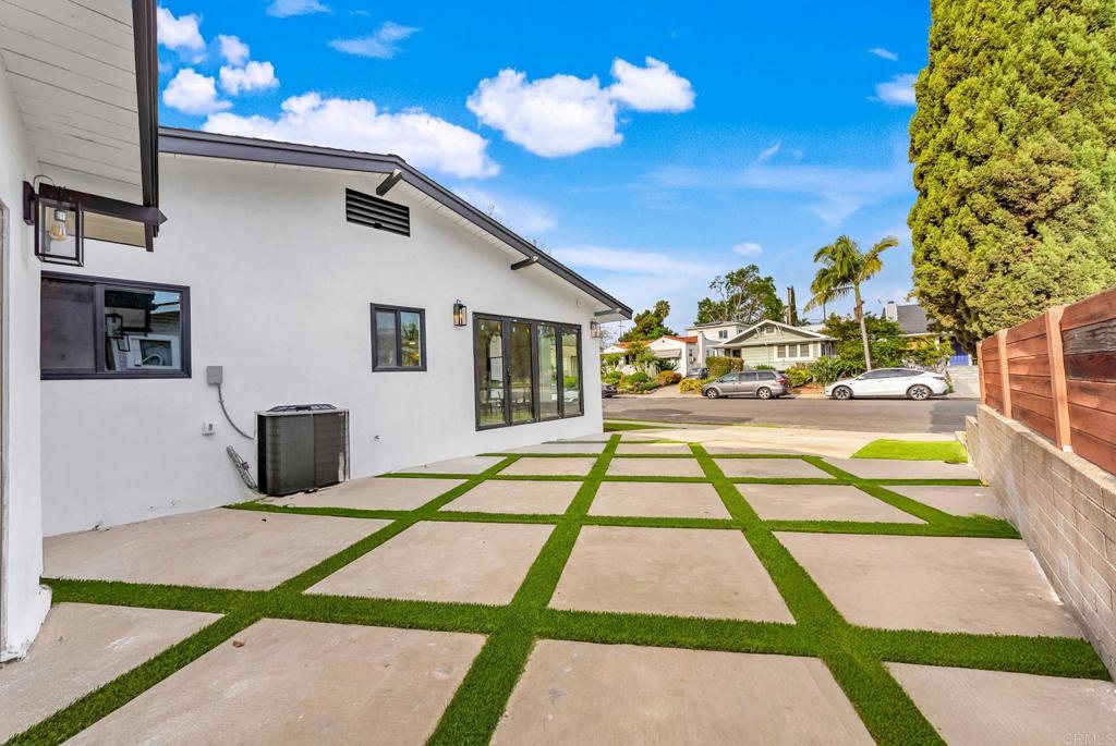 3561 Arizona