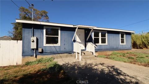 Photo of 3797 Robinson Avenue, Clearlake, CA 95422 (MLS # LC25236765) Photo of 3797 Robinson Avenue, Clearlake, CA 95422 (MLS # LC25236765)