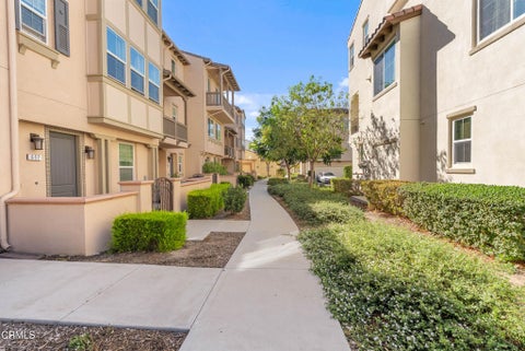Photo of 643 Pioneer Street, Camarillo, CA 93010 (MLS # V1-39184)