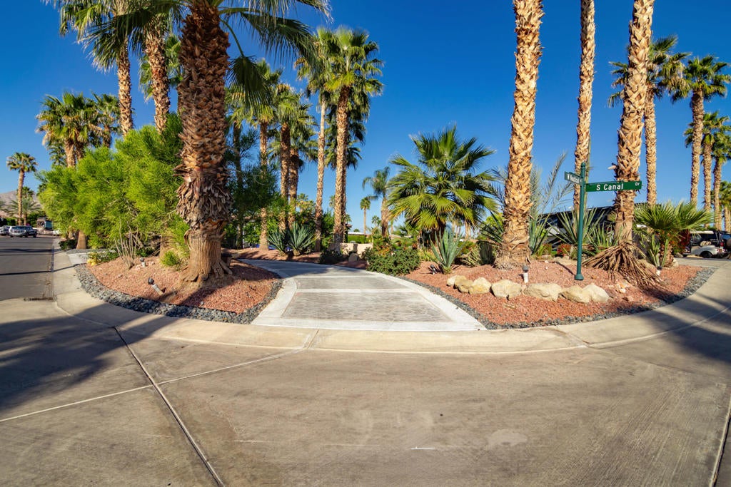 80501 Avenue 48 69