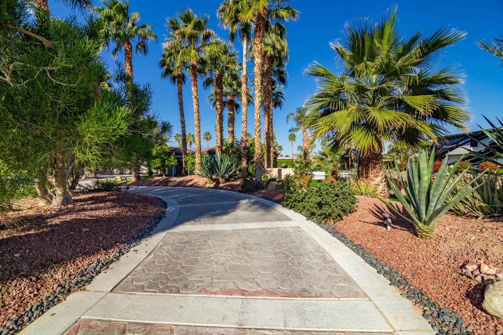 80501 Avenue 48 69