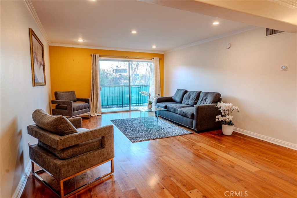 Photo of 5460 White Oak Avenue #C224, Encino, CA 91316 (MLS # SR26050710)