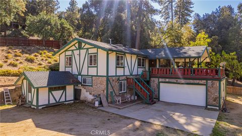 Photo of 42585 Buckeye Rd, Oakhurst, CA 93644 (MLS # FR25241860)