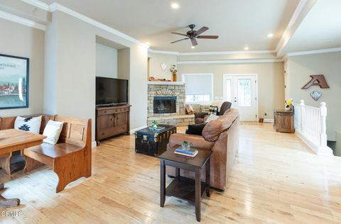 Photo of 385 Spruce Drive, Lake Arrowhead, CA 92352 (MLS # V1-30010) Photo of 385 Spruce Drive, Lake Arrowhead, CA 92352 (MLS # V1-30010)