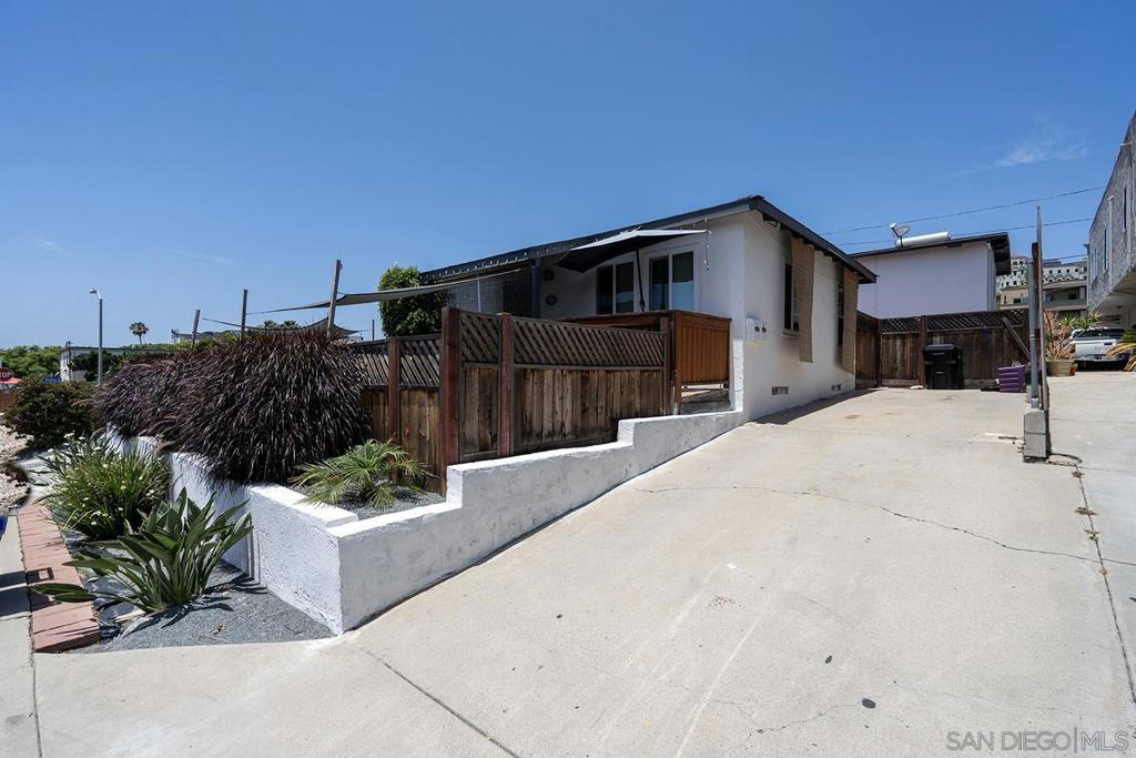 5520 Riley St.