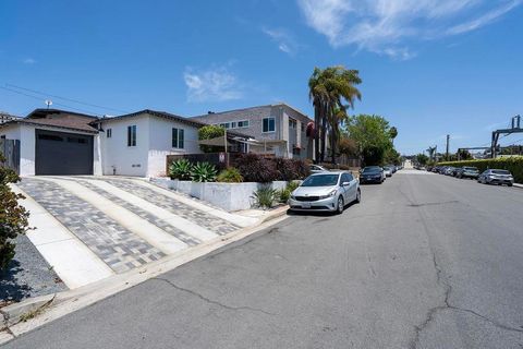 5520 Riley St. San Diego CA 92110