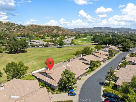 Tiny photo for 38335 Oaktree Loop, Murrieta, CA 92562 (MLS # SW26086562)