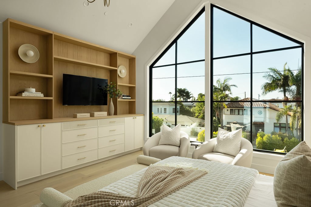 Newport Heights (NEWH) - Residential