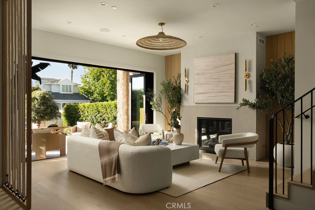 Newport Heights (NEWH) - Residential
