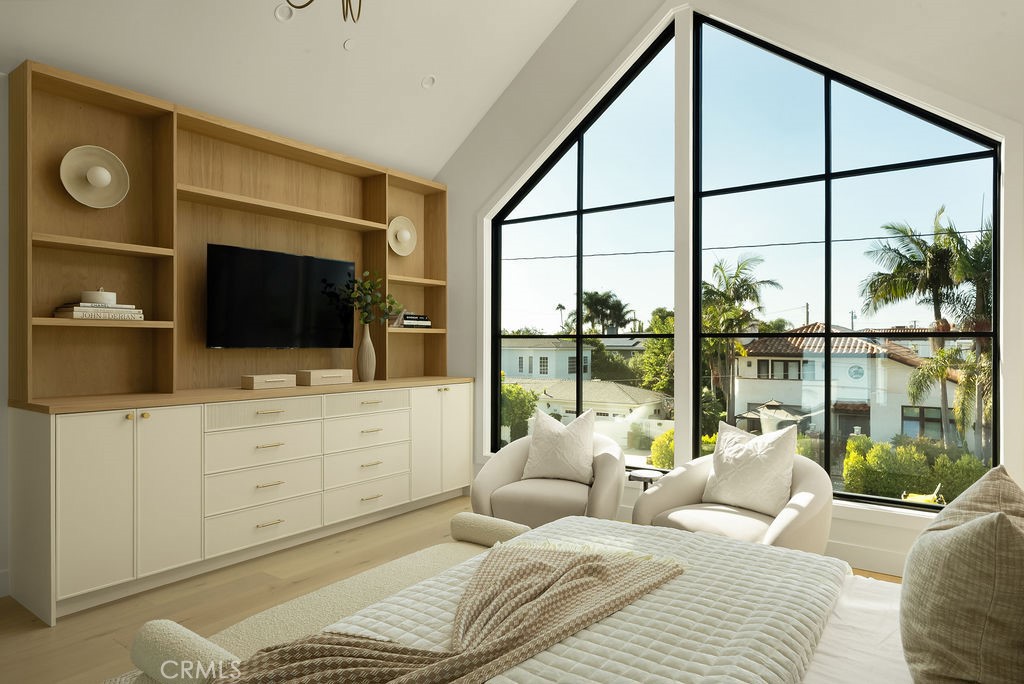 Newport Heights (NEWH) - Residential