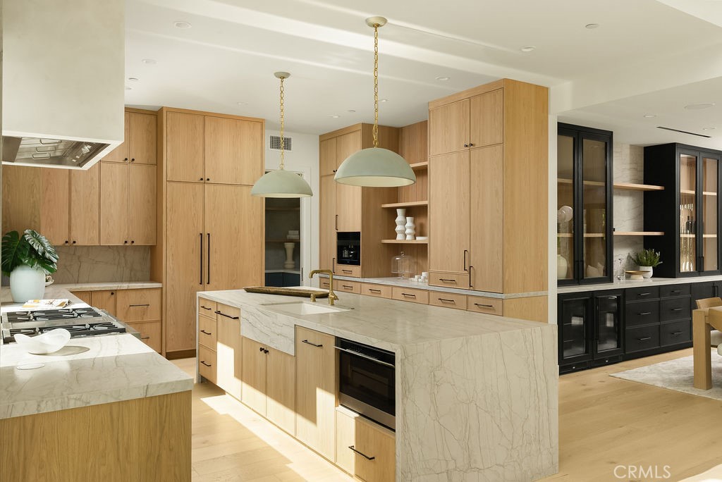 Newport Heights (NEWH) - Residential