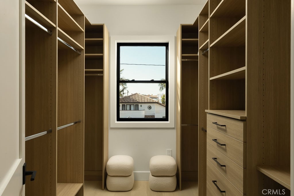 Newport Heights (NEWH) - Residential