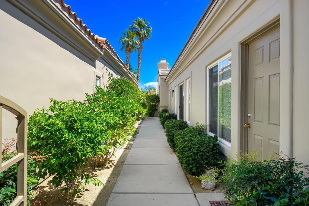 Duna La Quinta - Residential Lease