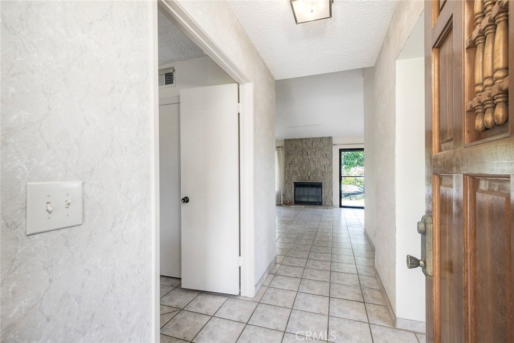 7905 Calle Posada