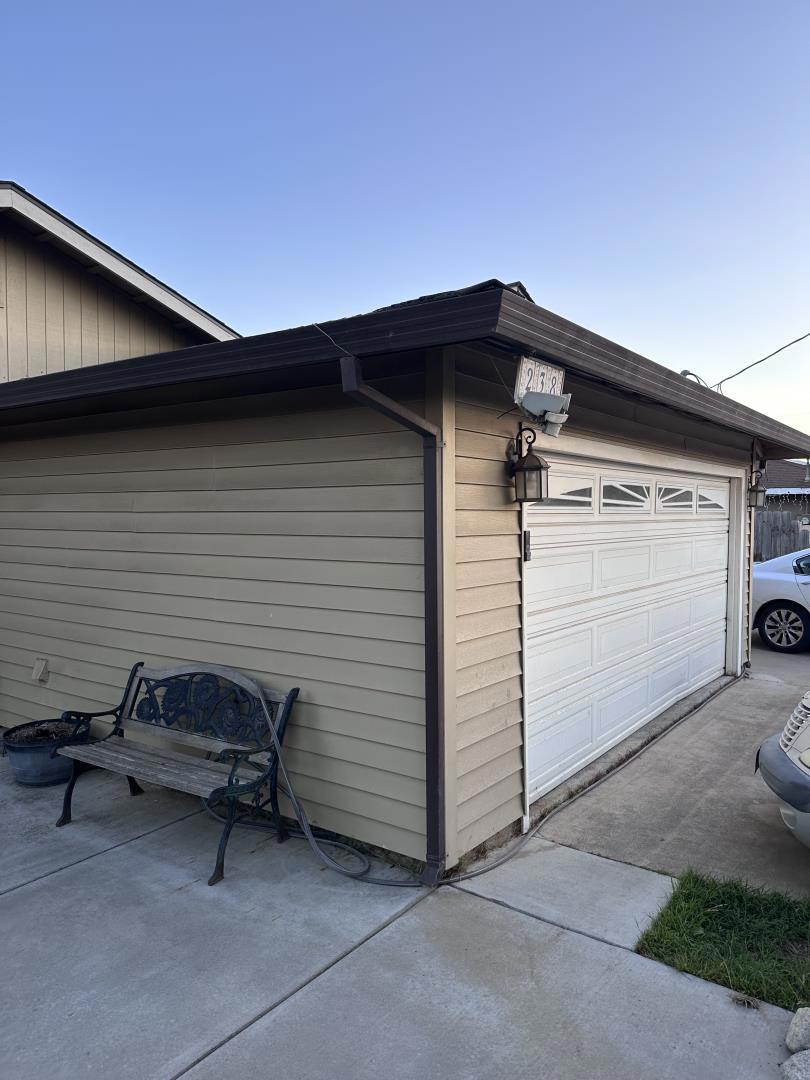 238 6th Street