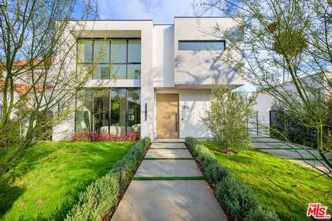 Photo of 316 S Oakhurst Drive, Beverly Hills, CA 90212 (MLS # 26770527)