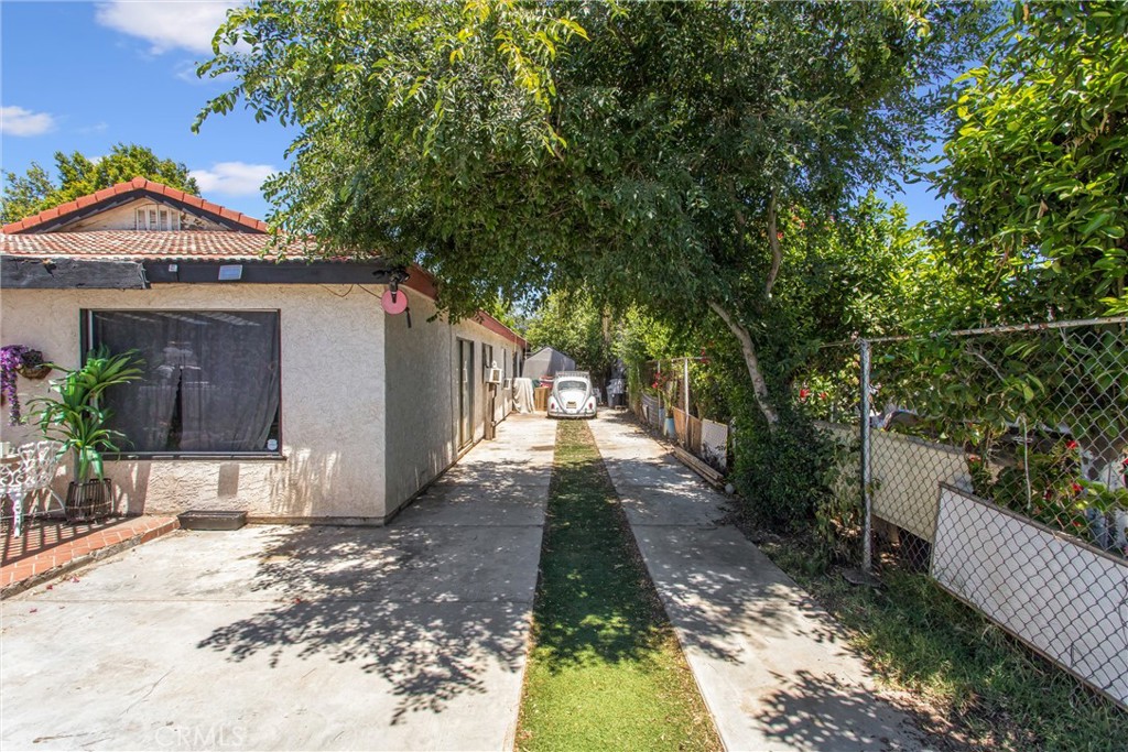 24546 E Little 3rd