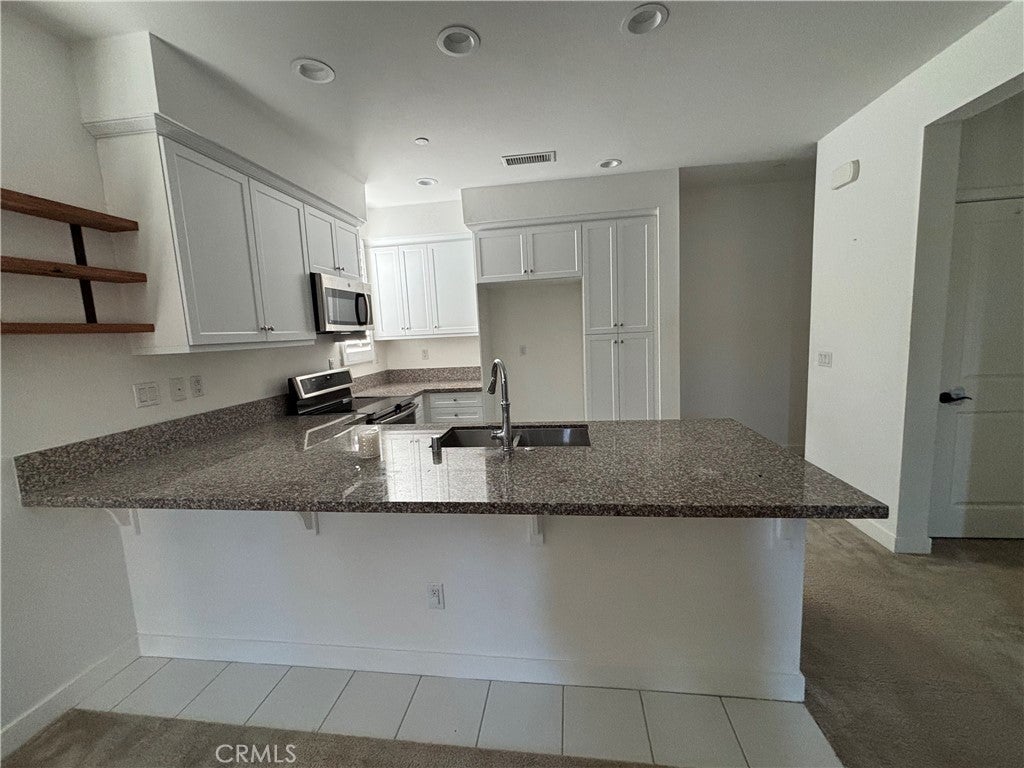 1422 N Harbor