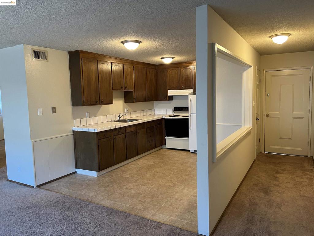 CONCORD - Residential Lease