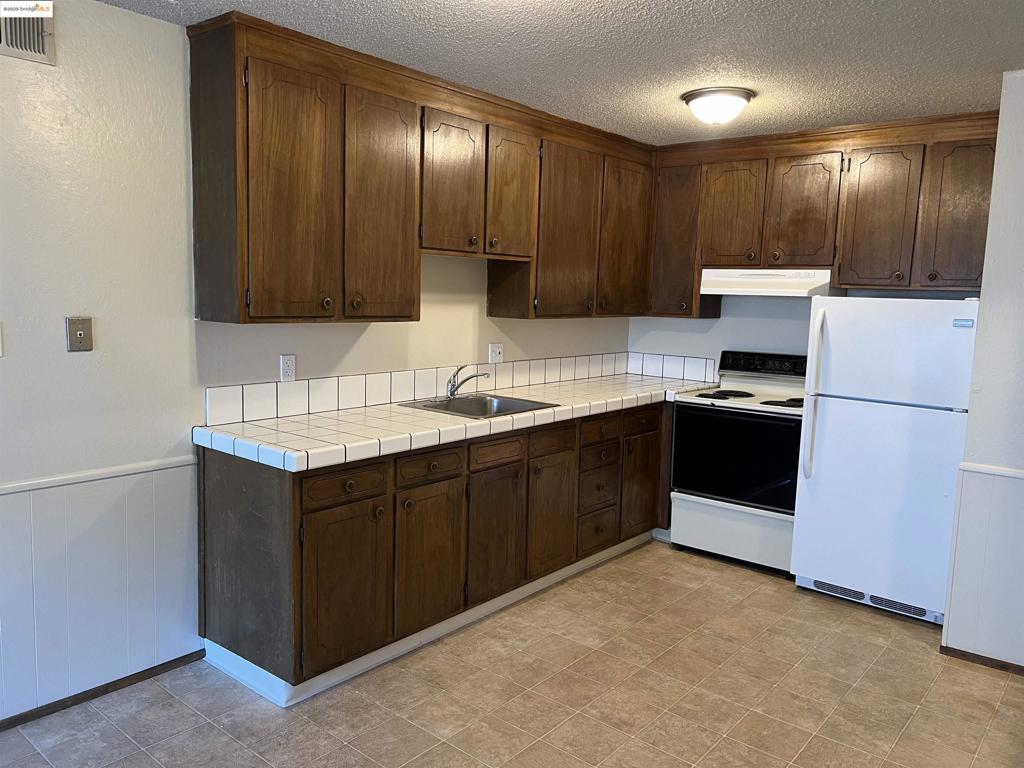 CONCORD - Residential Lease