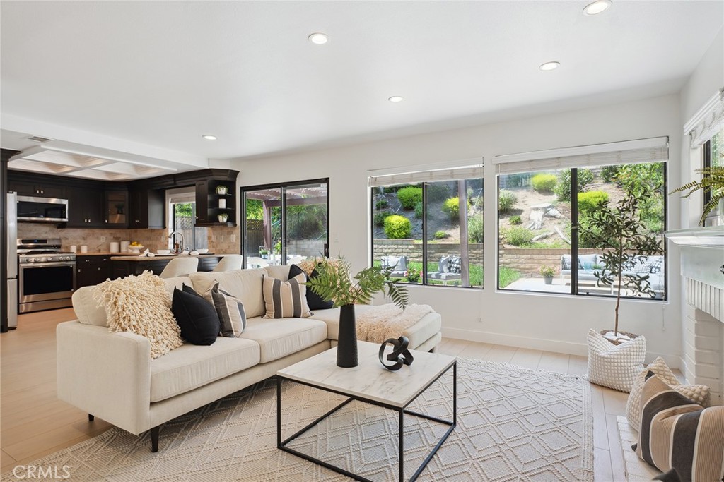 Deer Springs (888) - Residential