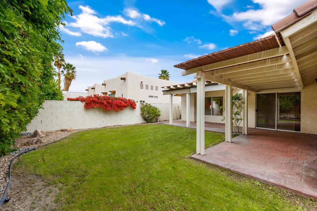 La Quinta Cove - Residential