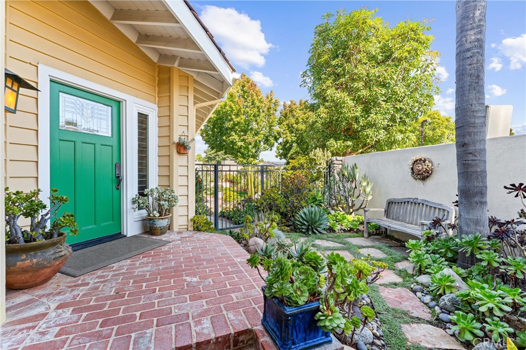 Landing II (L2) - Residential