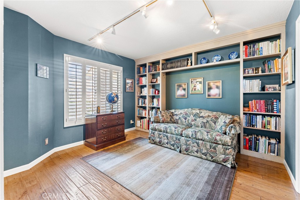 Landing II (L2) - Residential