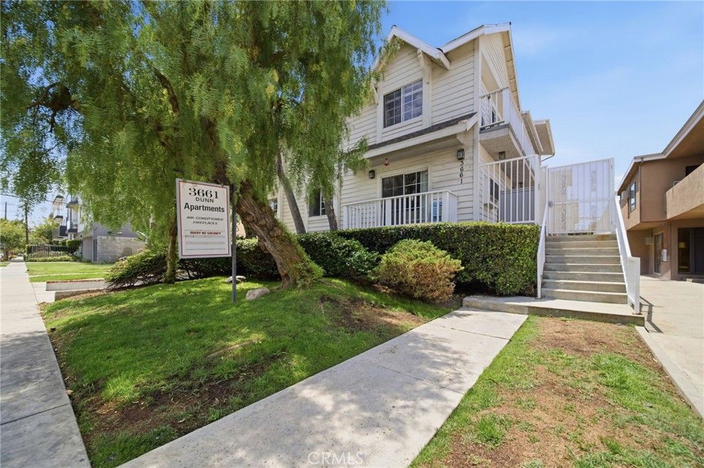Photo of 3661 Dunn Drive, Los Angeles, CA 90034 (MLS # PF26117305)