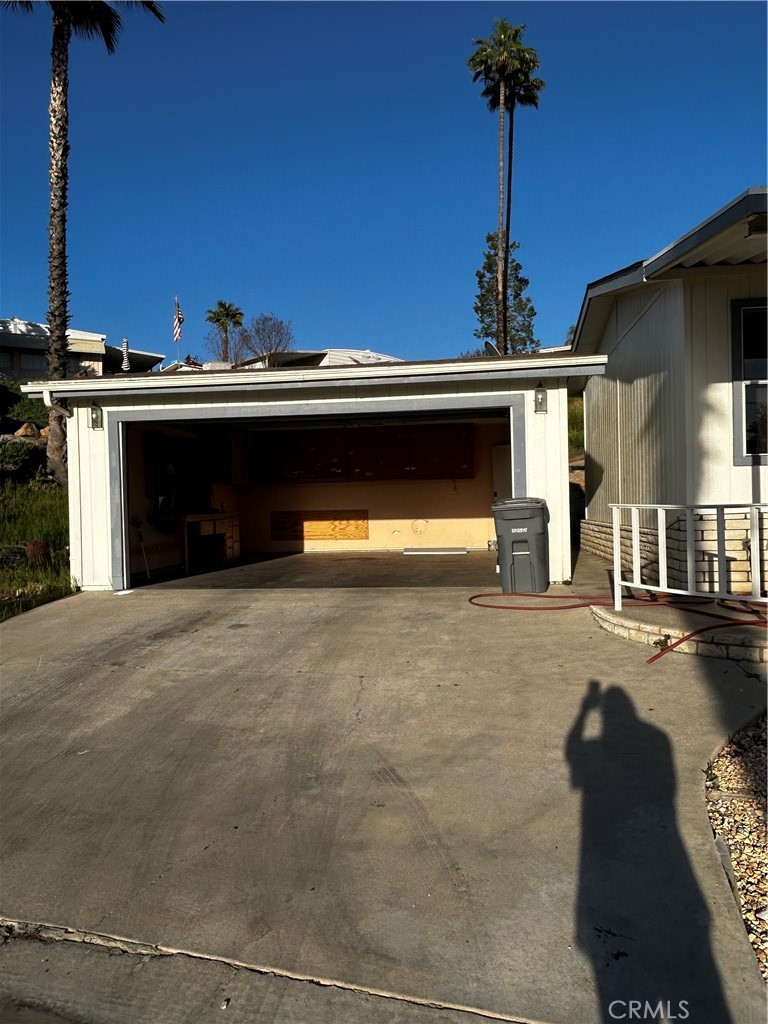 1536 S state Street 216