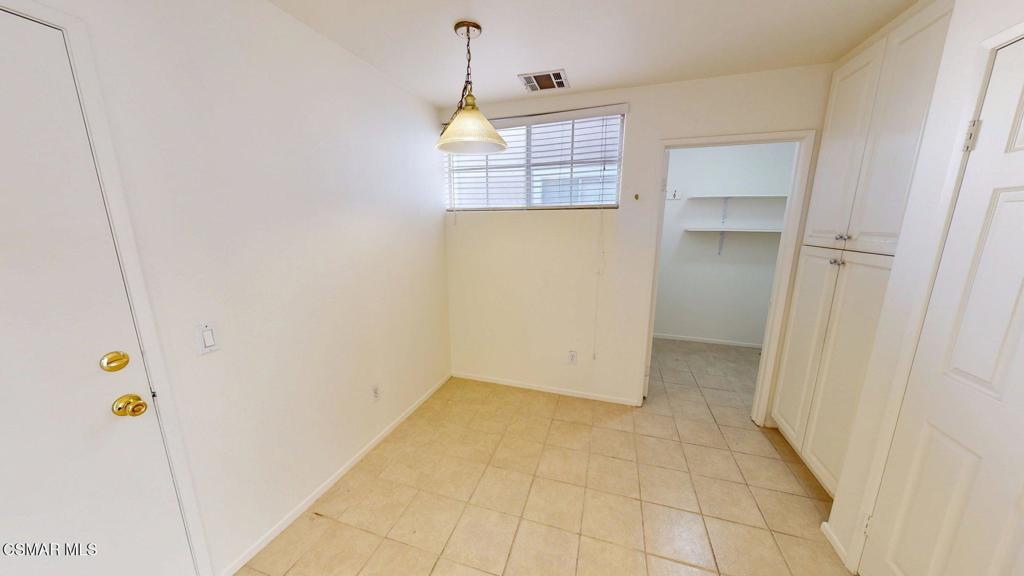 Capri West Oaks Park-832 - 832 - Residential Lease