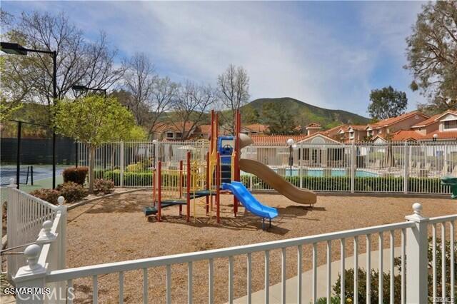 Capri West Oaks Park-832 - 832 - Residential Lease