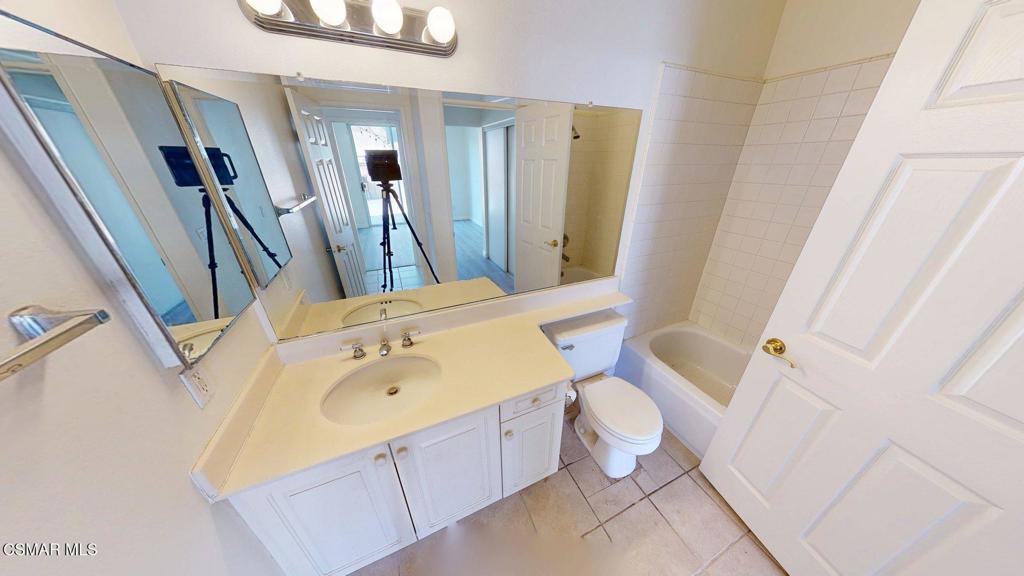 Capri West Oaks Park-832 - 832 - Residential Lease