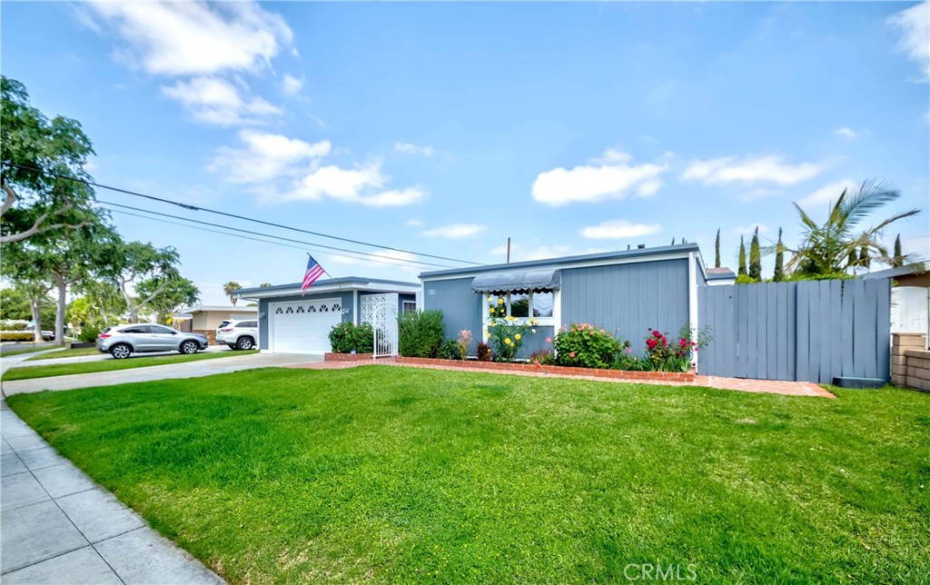 1901 Victoria Drive