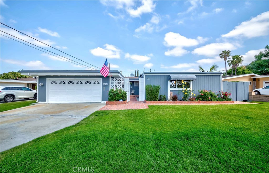 1901 Victoria Drive