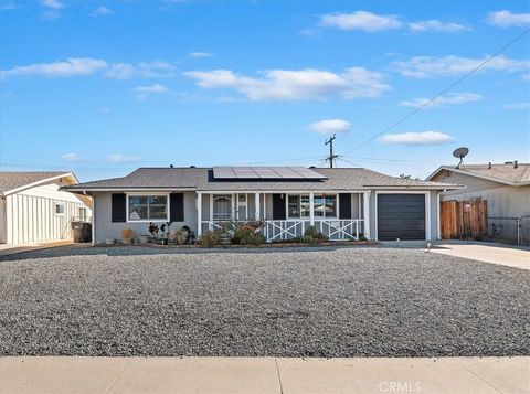 Photo of 26451 Ridgemoor Road, Menifee, CA 92586 (MLS # SW25251192) Photo of 26451 Ridgemoor Road, Menifee, CA 92586 (MLS # SW25251192)
