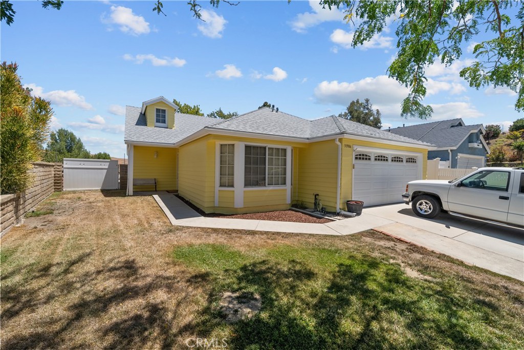 Charming Castaic Single-Story with Endless Potential! Welcome to this 3-bedroom, 2-bathroom single-story gem nestled in a desirable Castaic neighborhood. This home offers a fantastic opportunity for those looking to add their personal touch and create the home of their dreams. Situated on a generous lot, this property features a functional layout with great bones, a spacious living area, and a cozy fireplace perfect for family gatherings. The kitchen and dining areas offer a great foundation for a modern makeover, while the primary suite includes its own en-suite bath for added convenience. Whether you’re an investor, first-time buyer, or a DIY enthusiast, this home is ideal for anyone who sees the value in a little TLC. Outside, the backyard offers plenty of room for gardening, entertaining, or future expansion. Located close to award-winning schools, parks, Castaic Lake, and just minutes from the freeway, this is your chance to enjoy the tranquility of suburban living while being close to all that Santa Clarita has to offer. Don’t miss this opportunity to make this house your home—schedule your private tour today!
