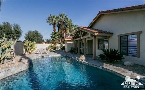 Photo of 101 Juan Circle, Palm Desert, CA 92260 (MLS # 218032592DA)