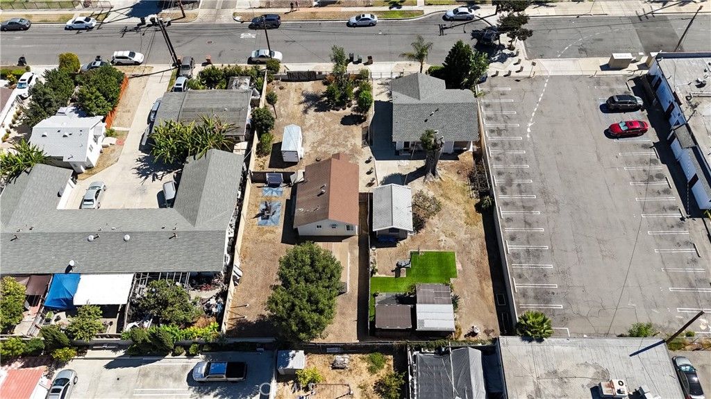 Photo of 12941 Josephine St, Garden Grove, CA 92841 (MLS # OC25251777)