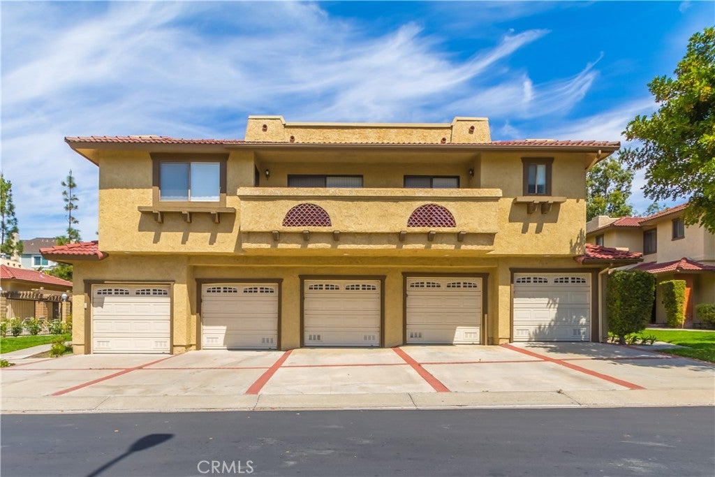 25261 Tanoak
