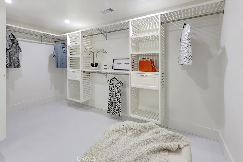 Nellie Gail (NG) - Residential