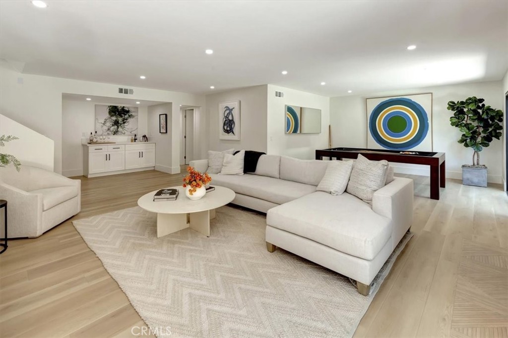 Nellie Gail (NG) - Residential